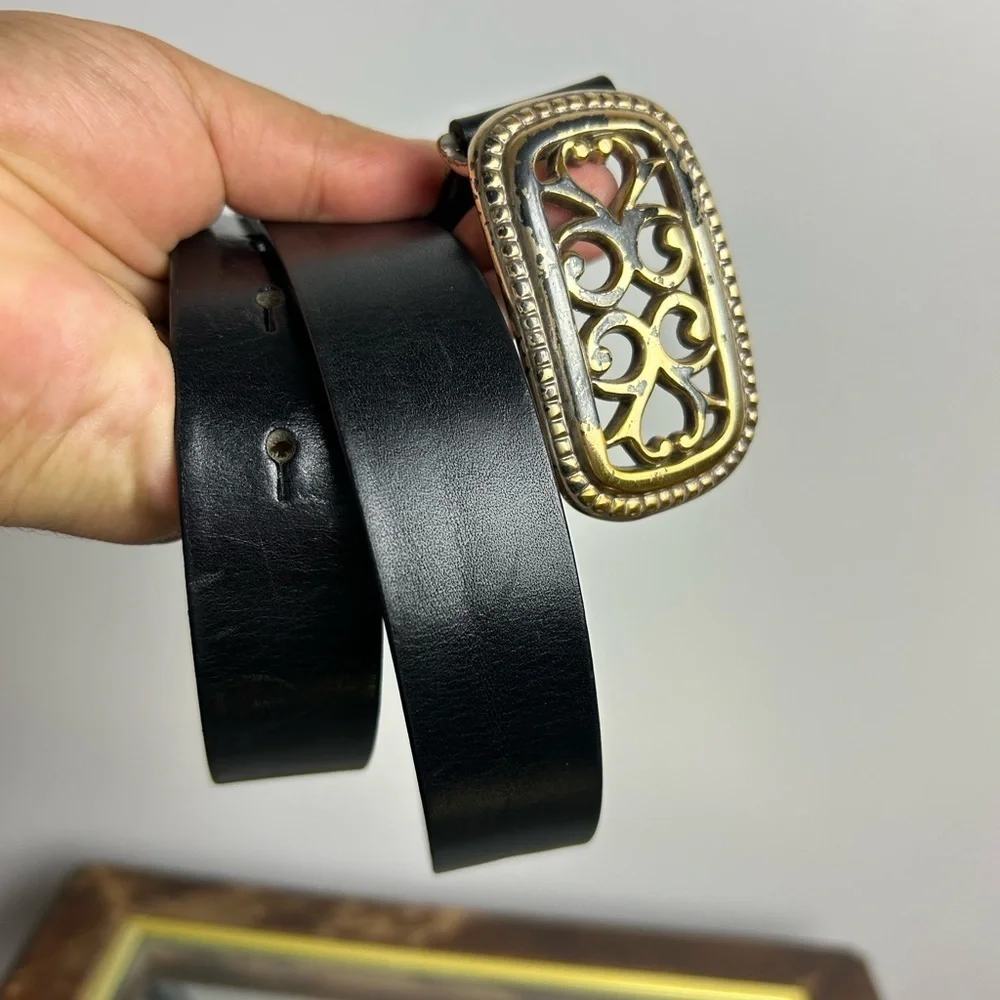 VTG Y2K GAP Belt‎ 30 (34.5”)Women Black Genuine Leather Tooled Buckle Cowgirl